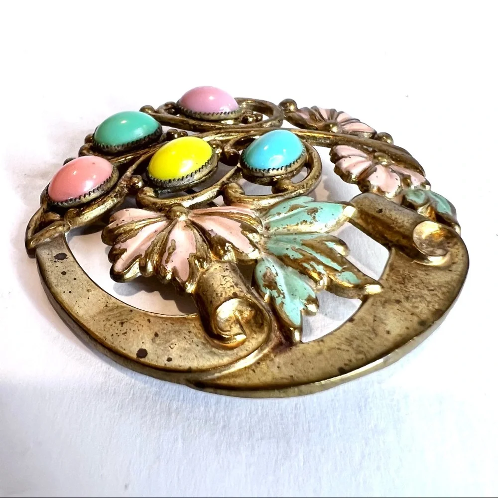 Antique Brooch Awesome Old World Pastel Glass Brass Tone Floral Circle Pin